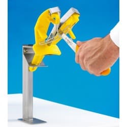 ProCouteaux - Sharp'Easy "Fusil Rapide", Descriptif - Sharp'EasySHARP’EASY: L'affileur de couteau qui remplace le fusil classique.Une technique très simple pour redresser le fil de votre couteau avec cet aiguiseur facile. (Ne convient pas pour les couteaux japonais)Frais de port offert