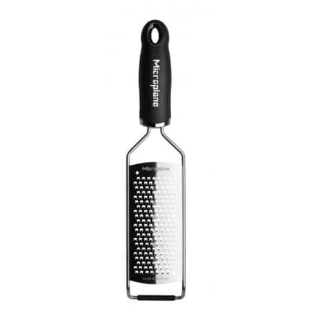 Râpe Gros Grains - Gourmet - MICROPLANE - procouteaux Râpe Gros Grains - Gourmet - MICROPLANE - procouteaux