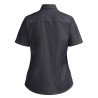 ProCouteaux - Chemise cuisine femme KENTAUR - Marie - Manches courtes - BLEU JEANS, Une veste de cuisine professionnelle pour les cheffes en cuisine !Etre moderne dans sa cuisine, c'est possible Mesdames !Vous serez séduit par la coupe sportive de cette veste de cuisine. Coupe ergonomique et moderne.En cuisine ou en salle, vous travaillerez avec élégance grâce à cette veste de cuisine du chef de haute-qualité de la marque Kentaur.Grâce à cette veste de cuisine du chef de haute-qualité de la marque Kentaur. Son petit truc en plus ? Ses manches avec système « pull up »  composé d'un élastique autour du poignet pour maintenir la manche sur l’avant-bras lorsqu’on la retrousse. Tissu de haute qualité.Broderie 6,00€ - Maximum 14 caractères - Délais 48 heures