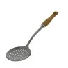 Ecumoire Inox - manche bois - DE BUYER en vente sur ProCouteaux.com